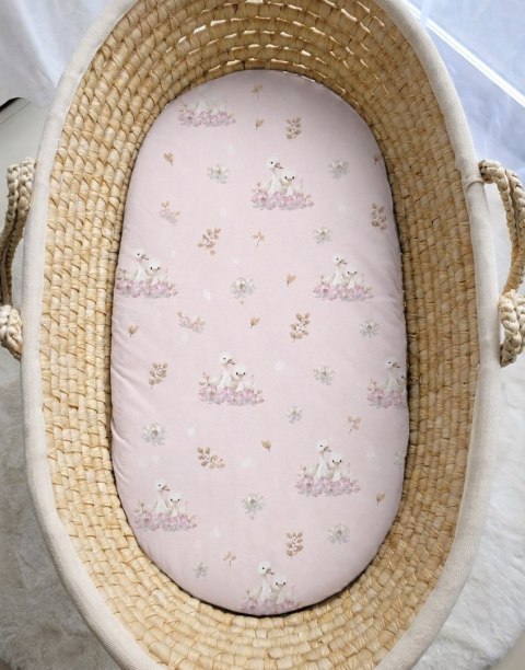 Prześcieradło bawełniane do wózka gondoli kosza Mojżesza Boho 75x35 cm - Little Swans
